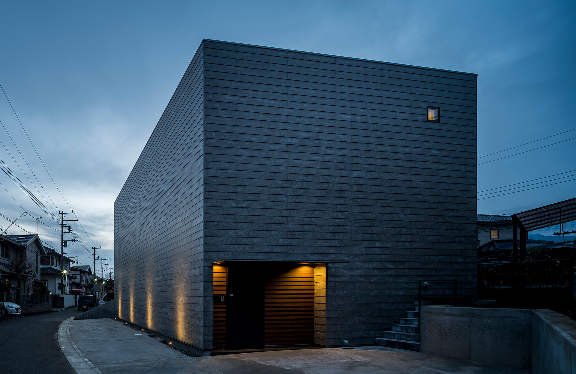 中庭を介して各部屋を確認できるのも良い